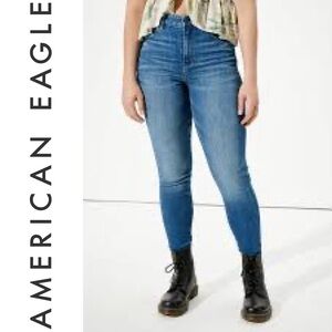 NWT {AMERICAN EAGLE} Curvy Super Hi-Rise Jeggings, Dreamy Indigo, 4S